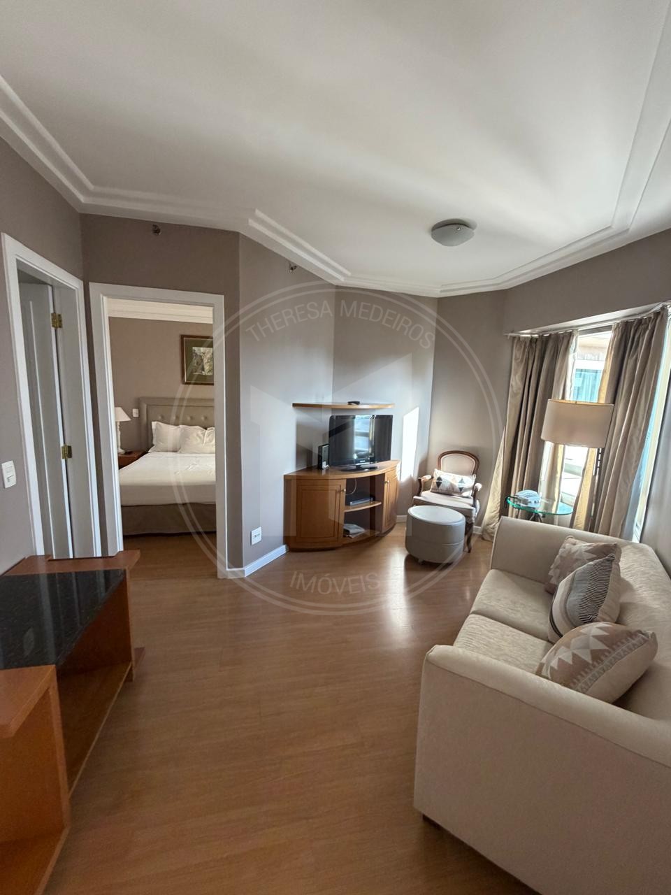 Apartamento Mobiliado de 79m² com 3 Suítes, Ar-Condicionado e 2 Vagas no Itaim Bibi