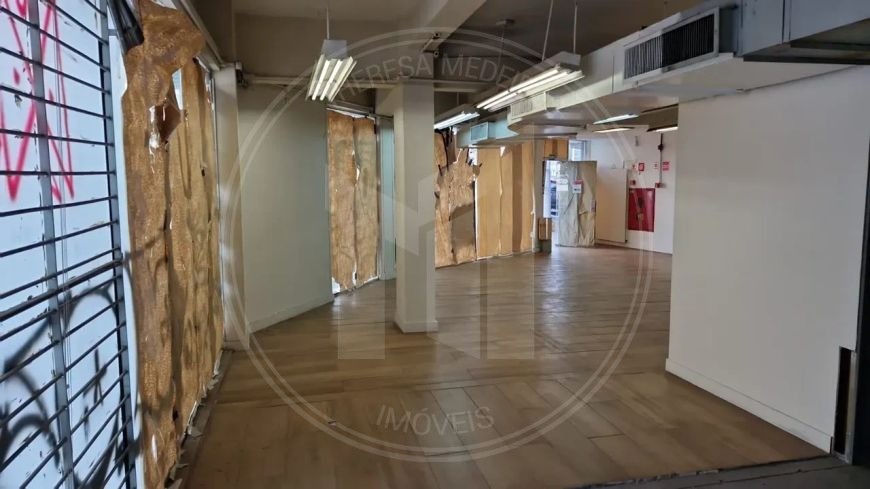 Imóvel Comercial para Locação no Butantã com 1.200m² e 15 Vagas